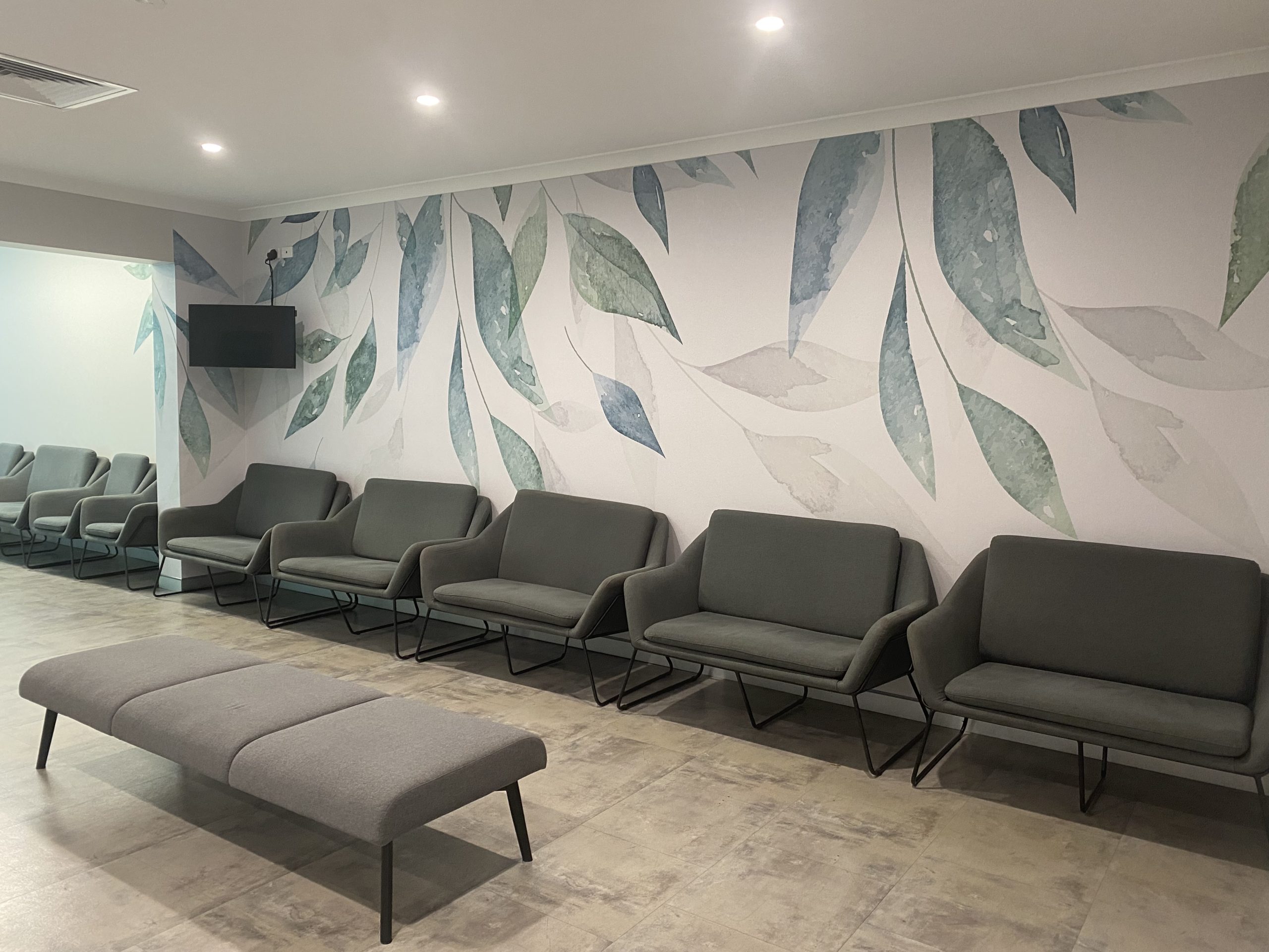 Waiting room (1)